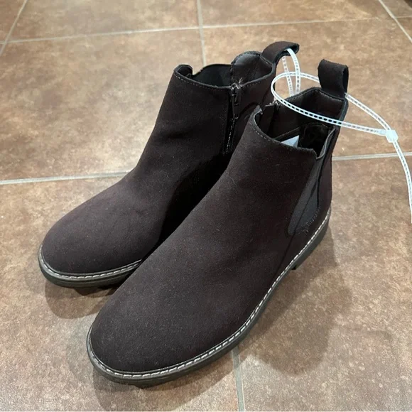Steve Madden Ashher Oskar Brown Chelsea Boots - Picture 3 of 8
